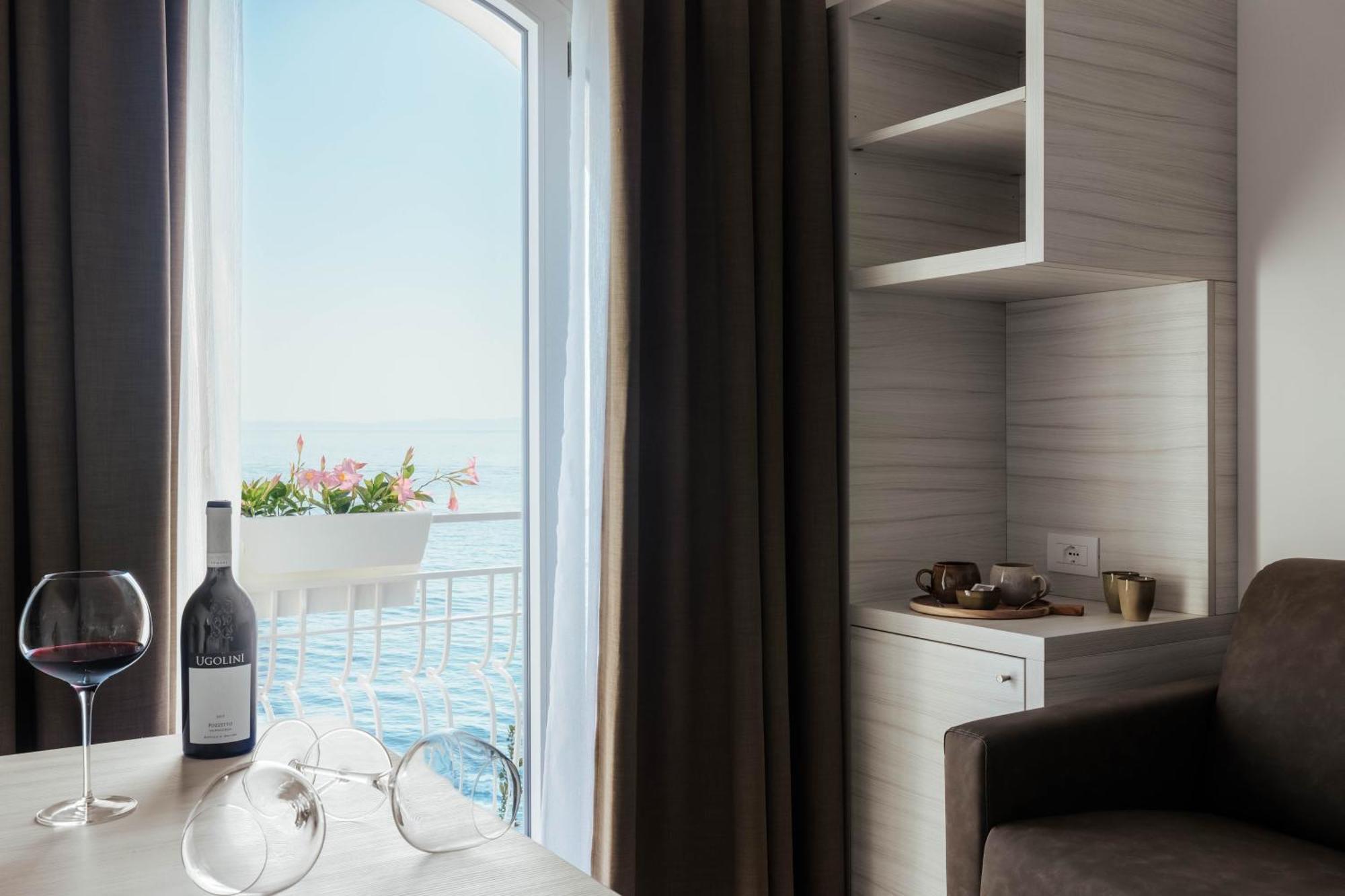 Hotel Giardinetto Garda  Luaran gambar
