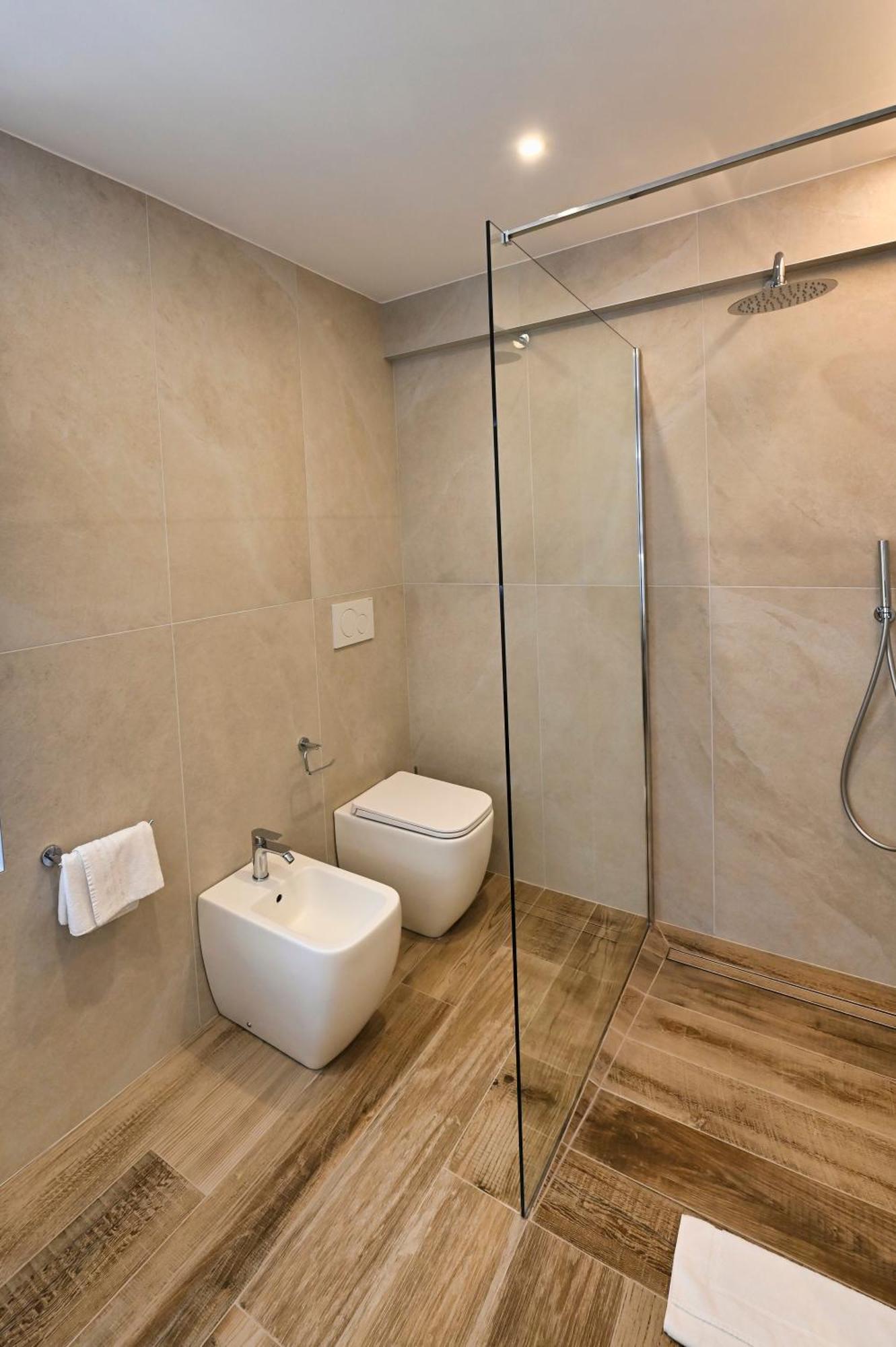 Hotel Giardinetto Garda  Luaran gambar