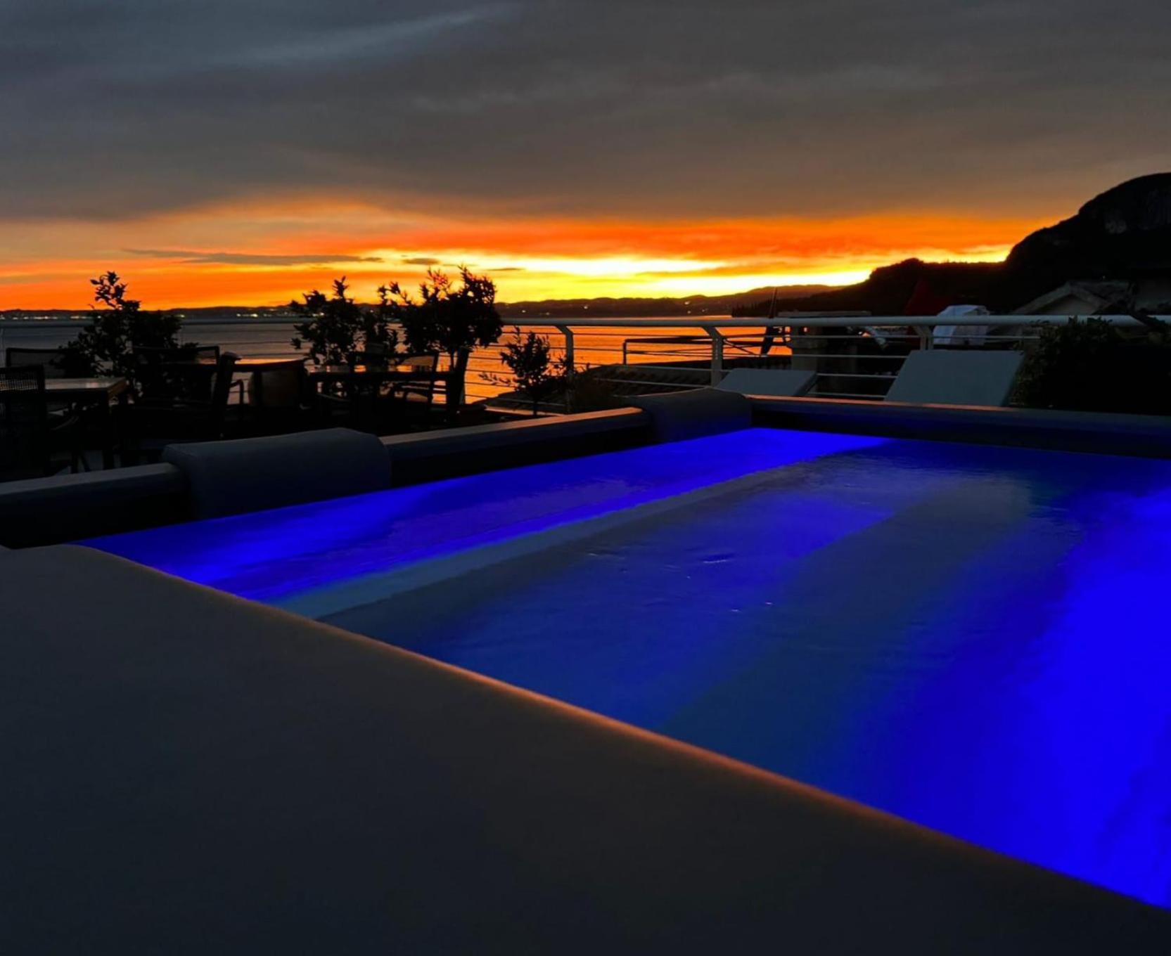 Hotel Giardinetto Garda  Luaran gambar